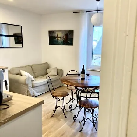 La Serenite Cotiere Apartment Dinard